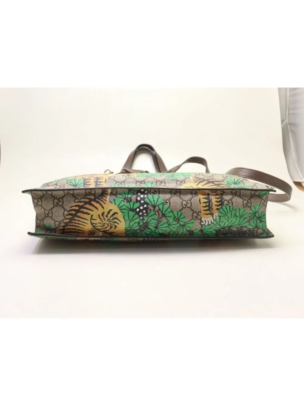 Gucci GG Supreme Bengal 2-Way Tote Bag